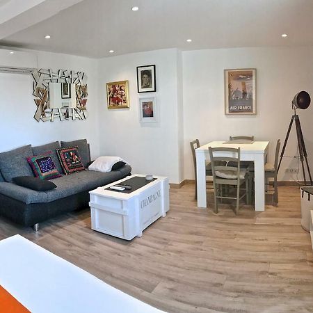 Appartement Vieil อองทีบส์ ภายนอก รูปภาพ
