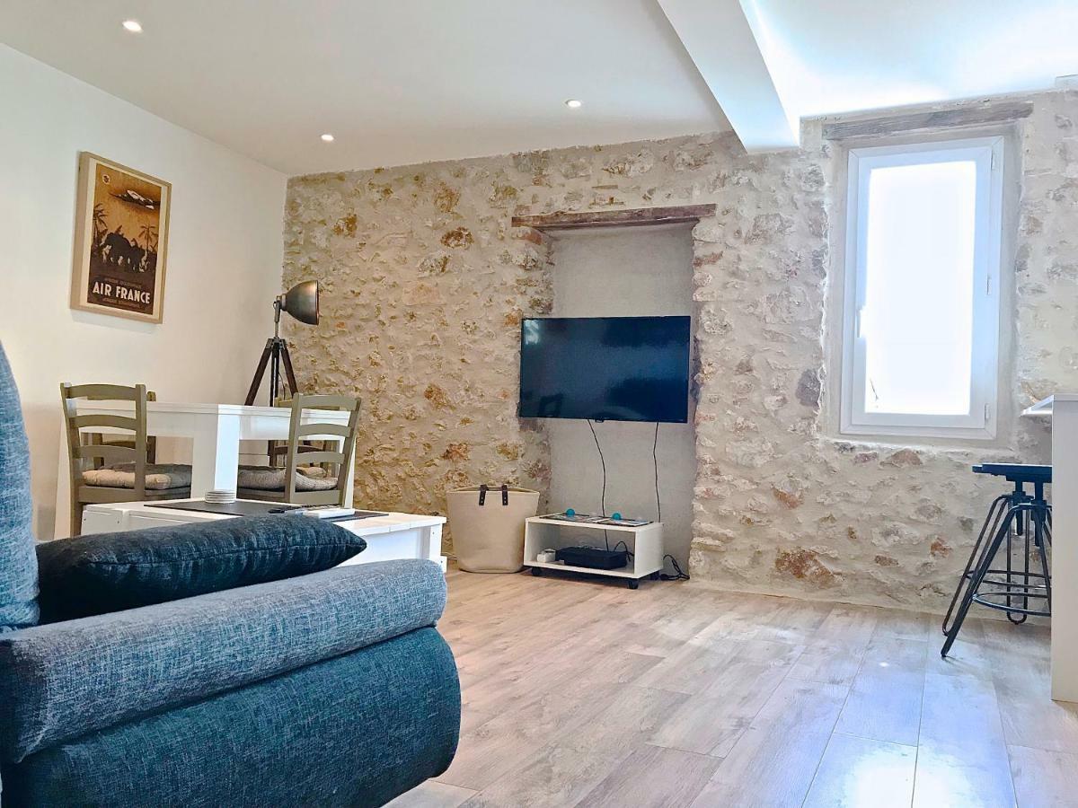 Appartement Vieil อองทีบส์ ภายนอก รูปภาพ